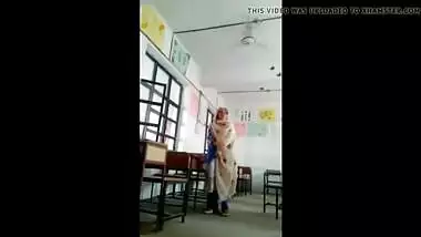 indian school teacher