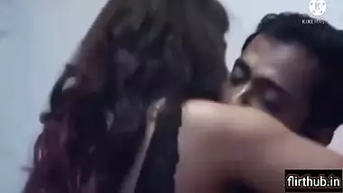 Chalu Bhabi Ne Apne Dewar Ko Sex Karna Sikhaaya