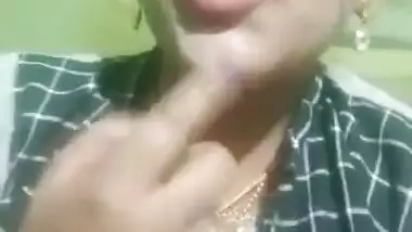 Bhabhi showing pussy with horny expressions