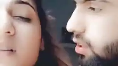 Desi lover fucking in standing position