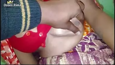 Queen Rime Fucking Self With Big Brinjal In Hairy Pussy