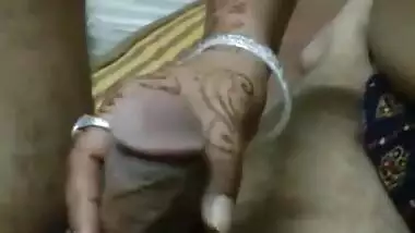 Desi wife boob pressing and blowjob