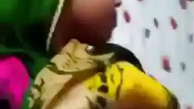 19yo Bengali teen virgin pussy fingering