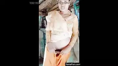 Exclusive - Cute Desi Village Girl Showing Her...