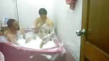 neelam bhabhi bath with her hubby