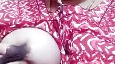 Indian milf with huge lactating breasts 