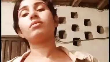 Beautiful Paki Wife Showing Update Part 1