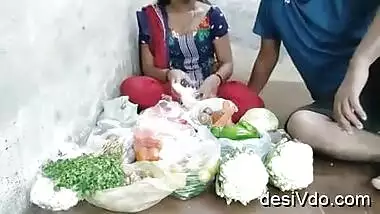 priya bhabhi role play as vegetable vendor