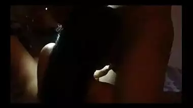 Desi chudai Indian aunty sex video of Bhawna with ex lovers!