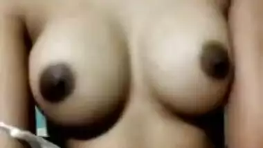 Big Boobs College Girlfriend Strips Online To Reveal Natural Breasts