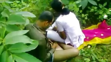 Indian college girl fuck a forest and jangol