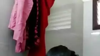 Telugu Aunty Showing her Boobs and Pussy To lover