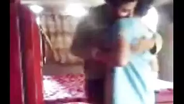 Indian sexy video of a horny guy enjoying and seducing a sexy milf