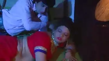 Sexy Bhojpuri woman having first night sex