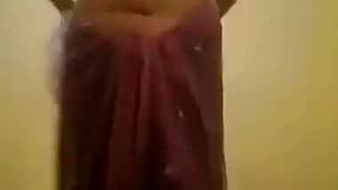 Sangeetha bhabhi in saree video-1