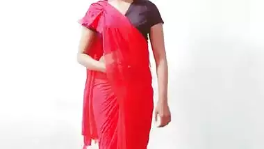Welcoming video amateur Indian saree girlආයුබෝවන් සෙක්සි