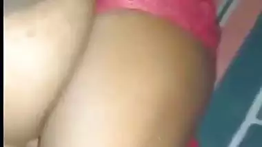 Man fucks a big boob desi Bhabhi’s wet pussy