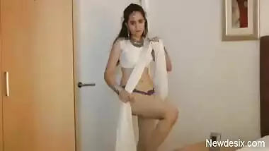 punjabi desi indian girl jasmine mathur exclusive striptease show