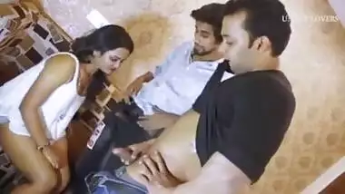 Threesome Indian Xxx Sex Video In Hindi