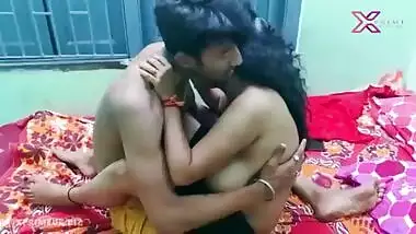 Indian girlfriend need massage