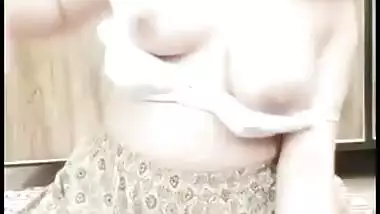 Sobia Anal Fuck With Tooth Brush