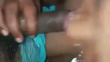 Busty milf enjoys an Indian black dick in Tamil sex video