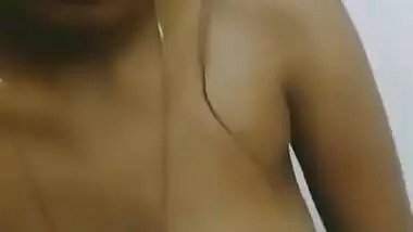 Sexy Bhabhi Shows Her Boobs and Pussy