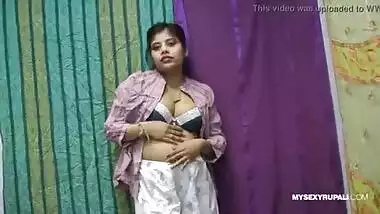 Delhi Sex Chat With Indian Girl Rupali