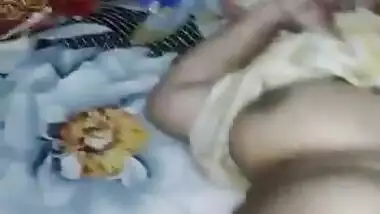 Beautiful chubby Bhabhi fucking on bed