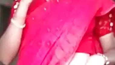 19yo village girl teen opening blouse viral boob show