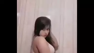 Cute Indian girl Shows her boobs