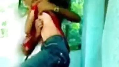 Tamil cheat wife illicit sex with friend of hubby outdoor caught on mms cam