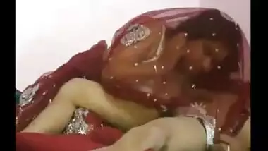 Bhabhi dresses as a bride for their anniversary and enjoys home sex