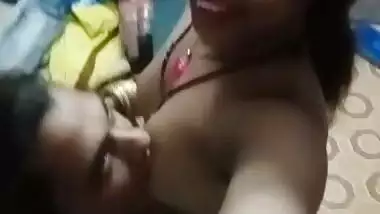 Sexy boobs sucking selfie MMS video