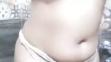 Desi sexy big boobs bhabhi