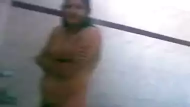 Indian bhabhi devar sex video in a shower