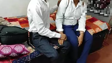 Ever Best Desi Student Fuck Desi Girl In Oyo Hotel First Meeting Porn In Clear Hindi Voice