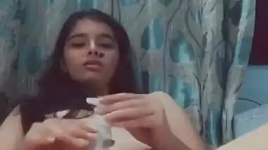 Hot Indian girl Masturbating