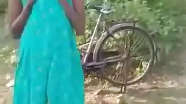 Desi Village Lover Out Door Romance With Hindi Talking 2 Clips Part 2