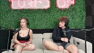 Brandy Renee Huge Naturals Talks E Girls, Car Fucking, Shows Off Perfect Tits