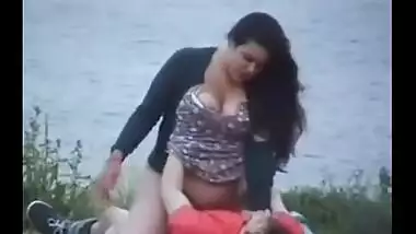 Chubby girl enjoys outdoor sex and gets her big ass fucked