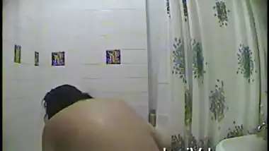 Cute Desi Girl Wearing Cloths after Bathing Record In Hidden Cam