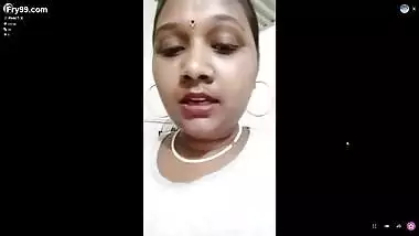 Big boobs bhabi on tang