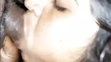Sexy hardcore Indian blowjob video