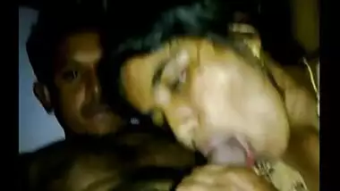 Indian village sex videos of Tamil girl blowjob