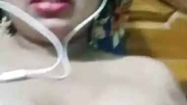 Huge boobs girl masturbating video call sex