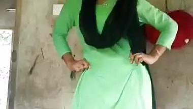 Desi village girl dance-1