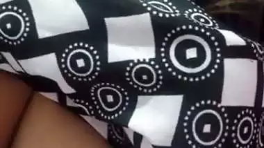 Man enjoys Pakistani video call sex with a milf from Karachi