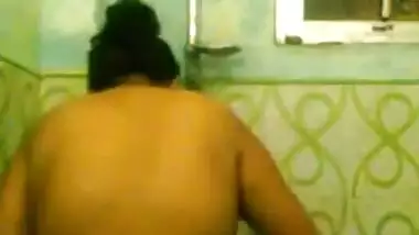 Booby Bengali Babe Bath