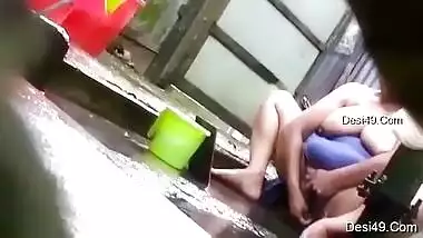 Desi Bahbhi Bathing Video Record In Hidden Cam